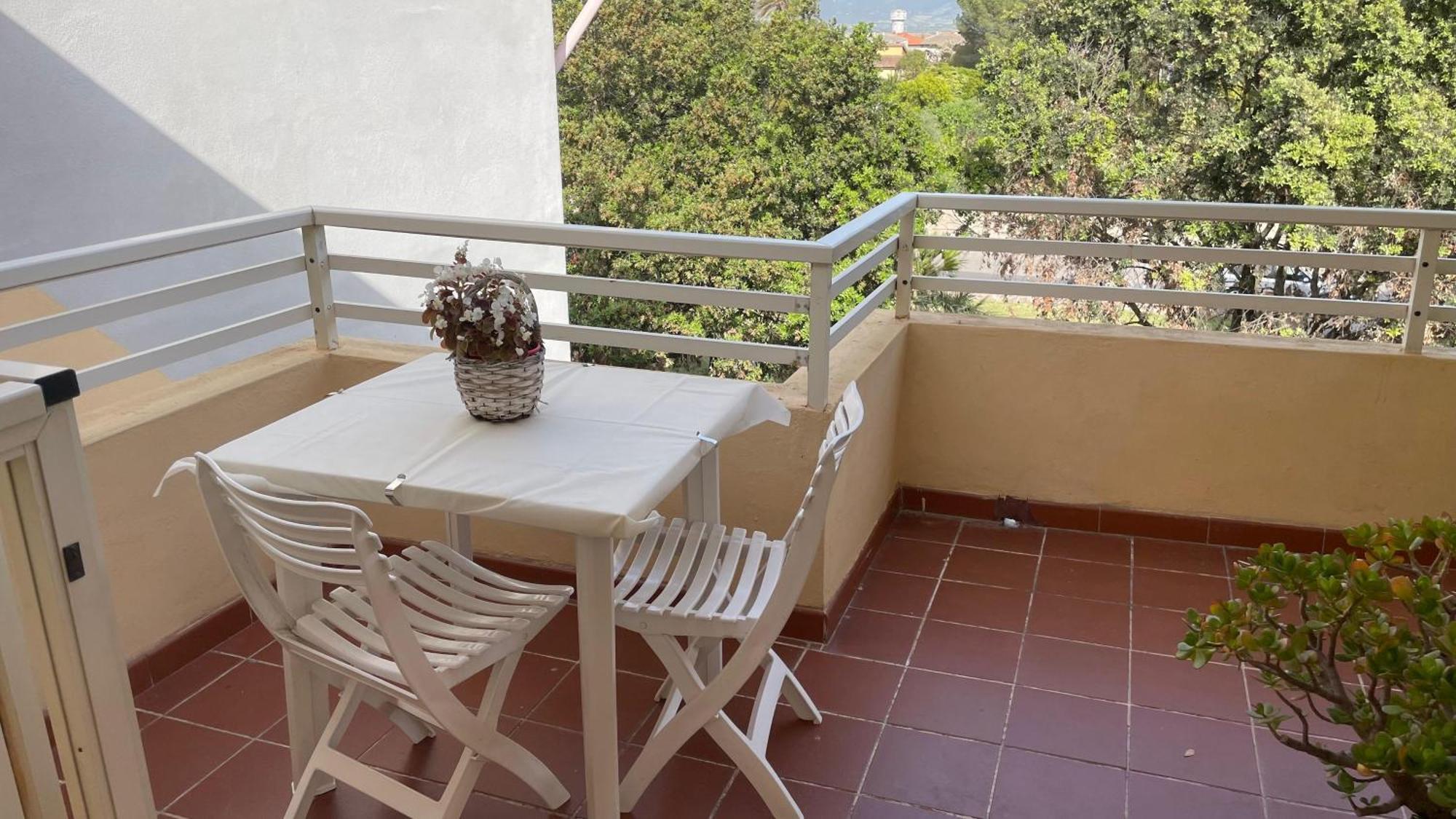 Casa Vacanze Da Roberta A Pochi Km Da Oristano Simaxis Kültér fotó